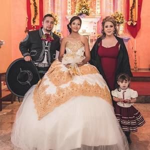 Meet your Posher, Moises